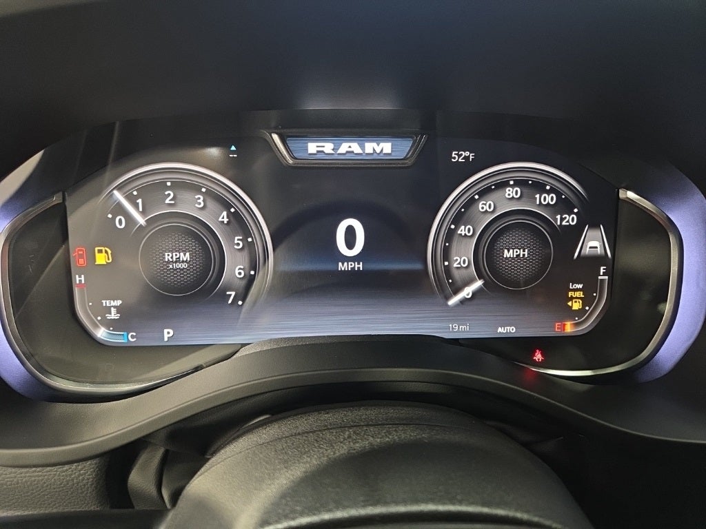 2026 RAM 1500 RAM 1500 BIG HORN CREW CAB 4X4 5'7' BOX