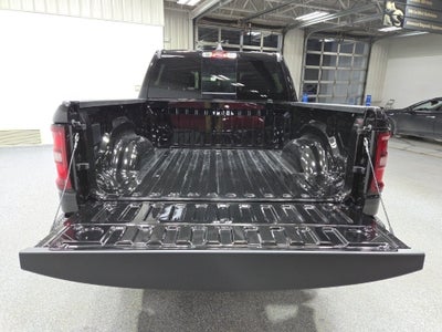 2026 RAM 1500 RAM 1500 WARLOCK CREW CAB 4X4 5'7' BOX