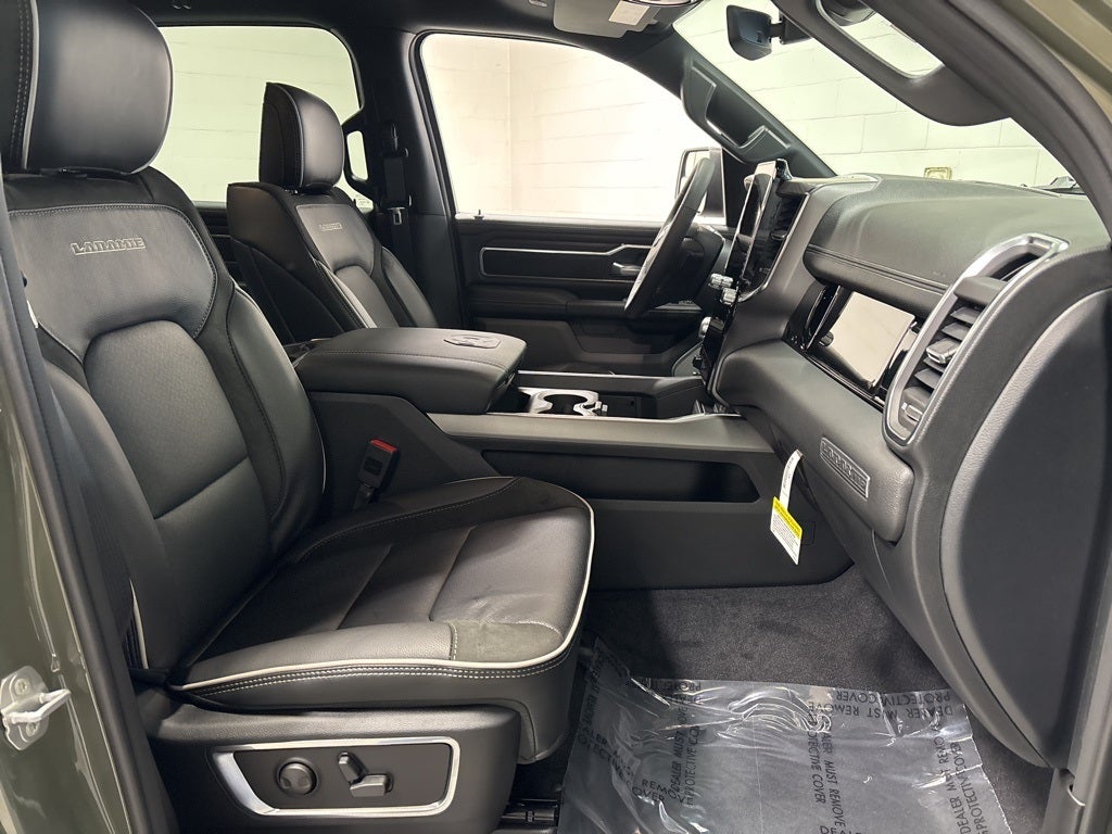 2026 RAM 1500 RAM 1500 LARAMIE CREW CAB 4X4 5'7' BOX