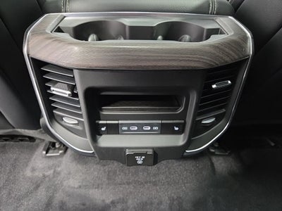 2026 RAM 1500 RAM 1500 LARAMIE CREW CAB 4X4 5'7' BOX