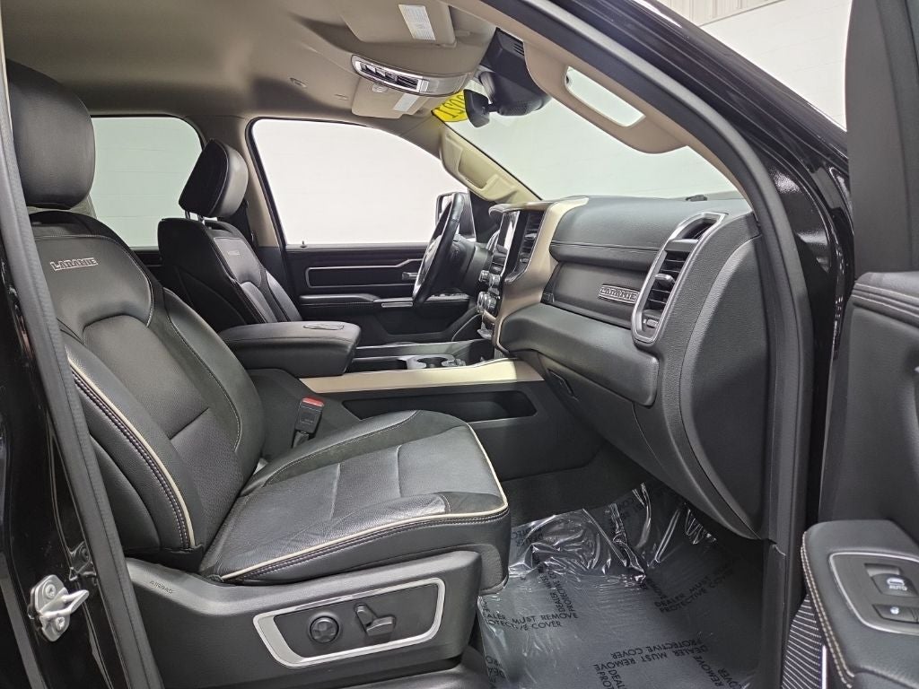 2021 RAM 1500 Laramie Crew Cab 4x4 5'7' Box