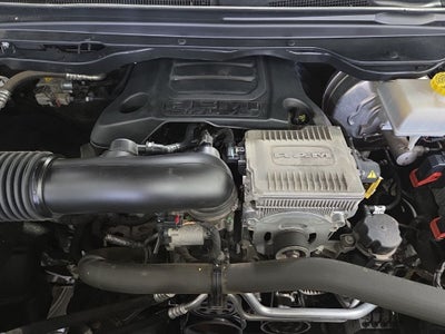 2021 RAM 1500 Laramie Crew Cab 4x4 5'7' Box