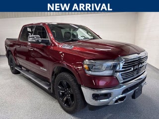 2019 RAM 1500 Laramie Crew Cab 4x4 5'7' Box
