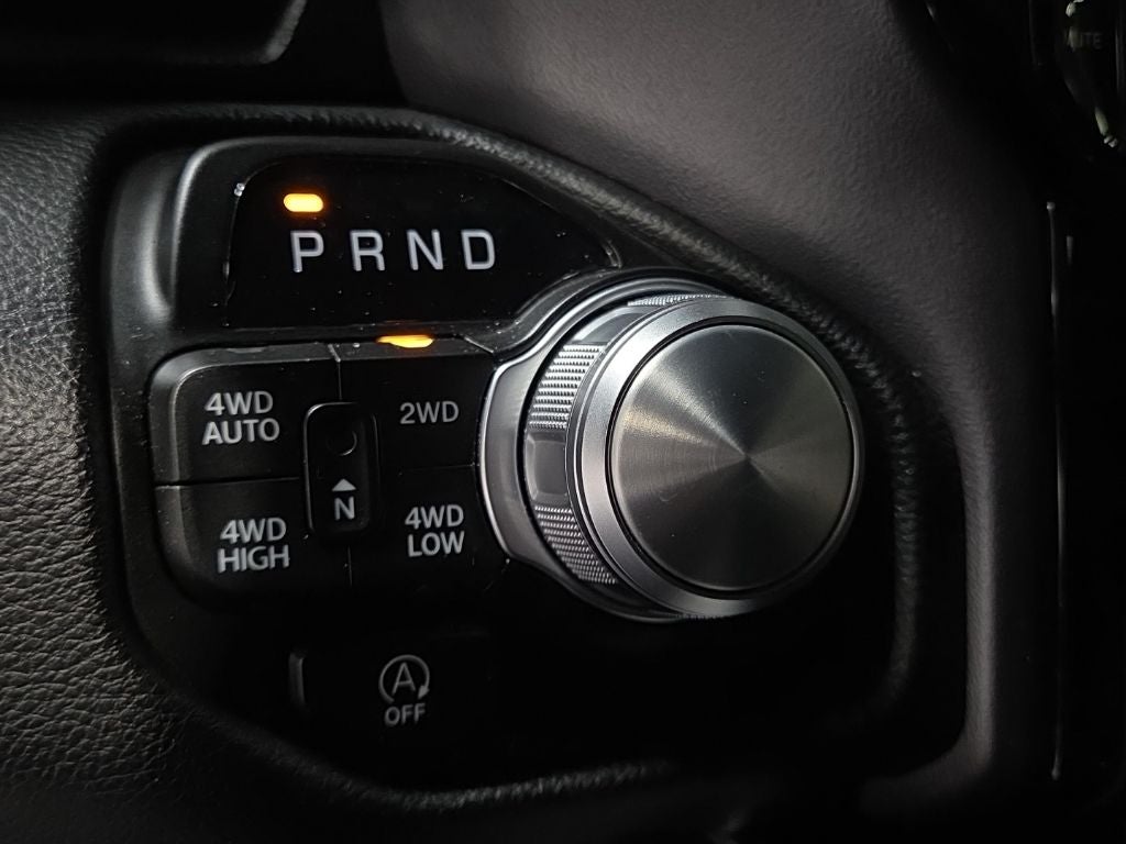 2023 RAM 1500 Laramie Crew Cab 4x4 5'7' Box