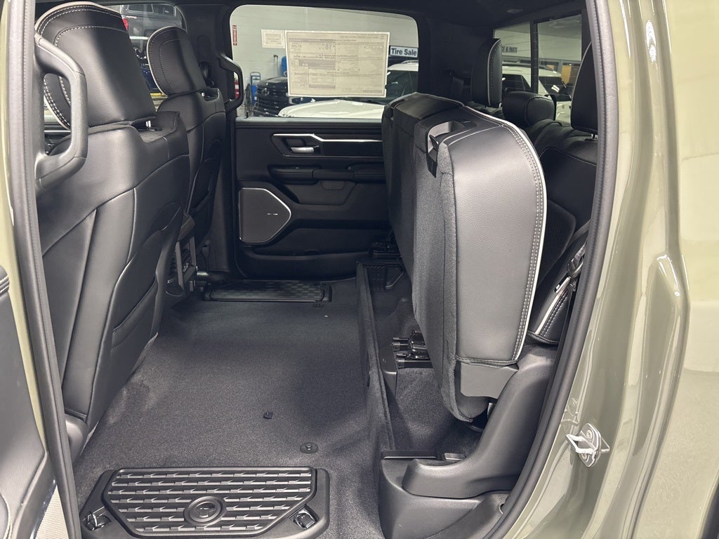 2026 RAM 1500 RAM 1500 LARAMIE CREW CAB 4X4 5'7' BOX