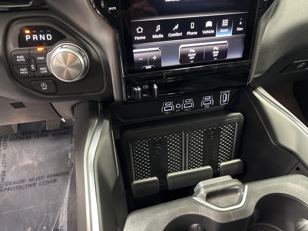 2026 RAM 1500 RAM 1500 LARAMIE CREW CAB 4X4 5'7' BOX