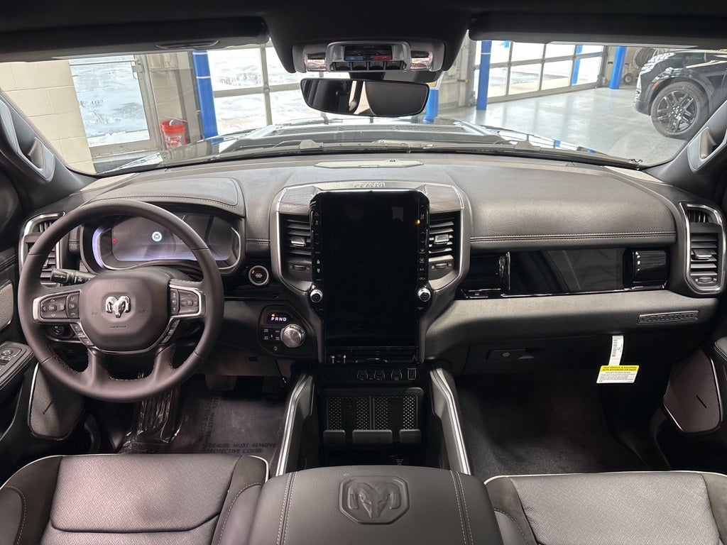 2026 RAM 1500 RAM 1500 LARAMIE CREW CAB 4X4 5'7' BOX