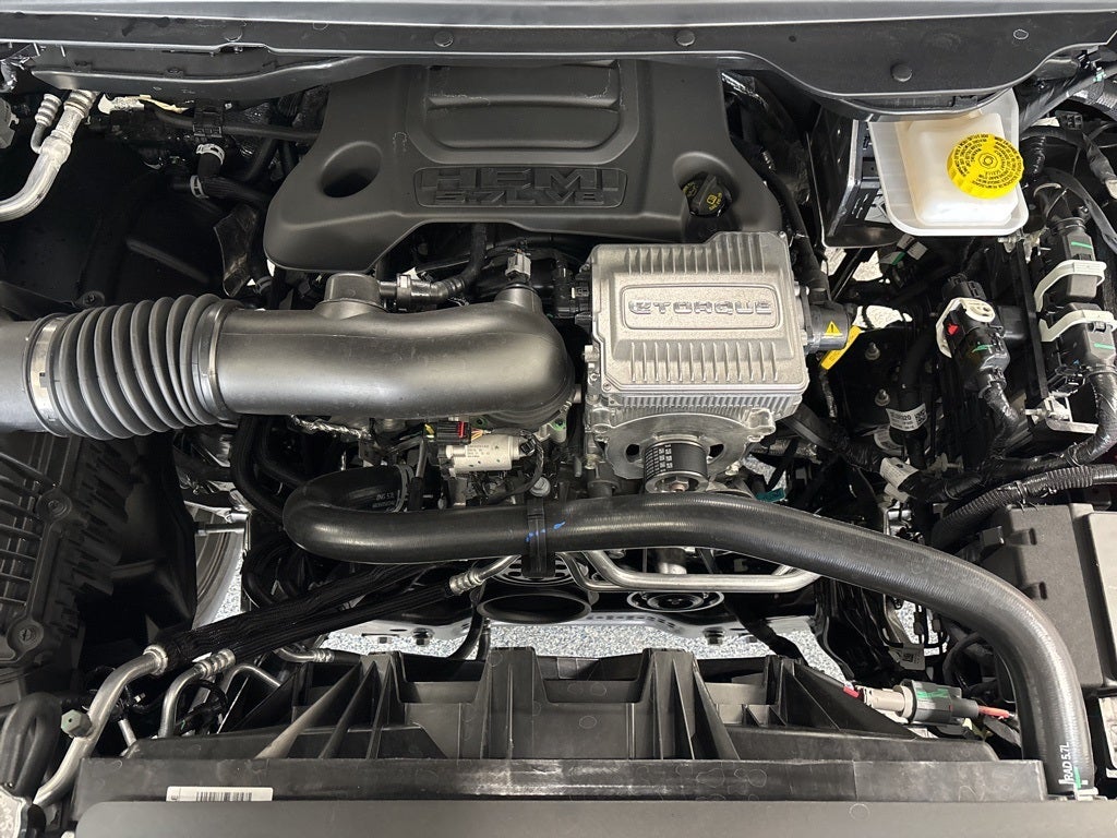 2026 RAM 1500 RAM 1500 LARAMIE CREW CAB 4X4 5'7' BOX