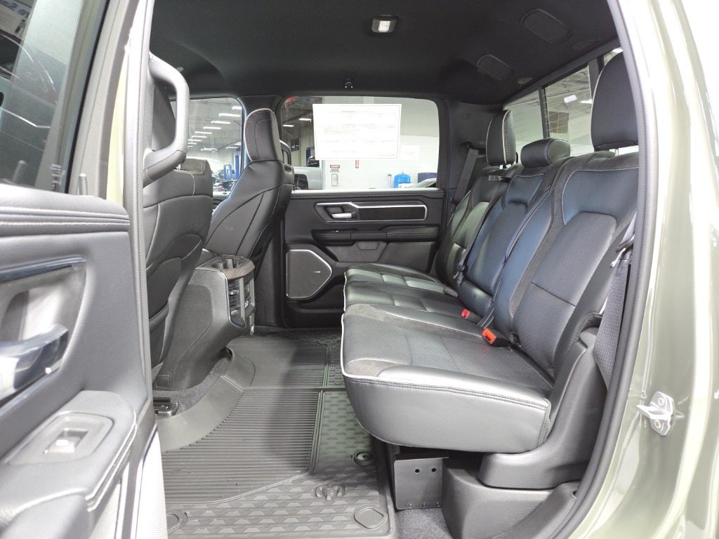 2026 RAM 1500 RAM 1500 LARAMIE CREW CAB 4X4 5'7' BOX