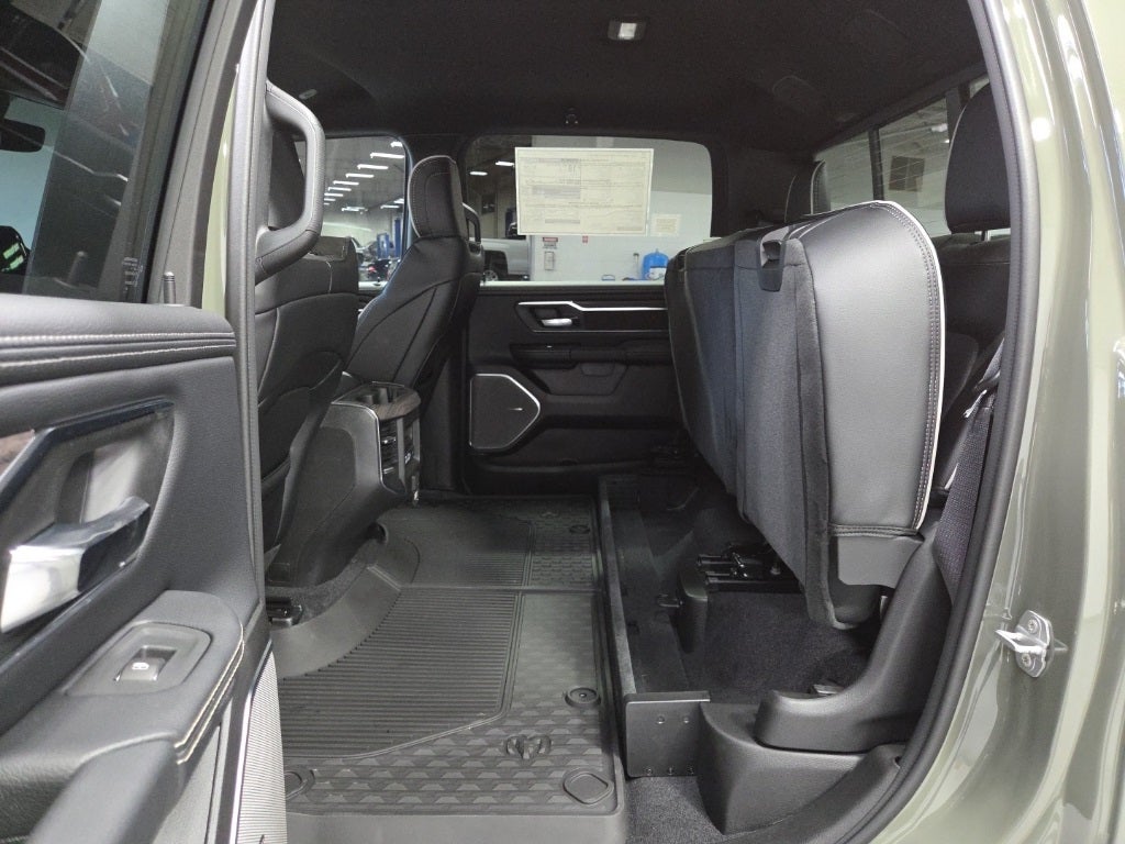 2026 RAM 1500 RAM 1500 LARAMIE CREW CAB 4X4 5'7' BOX