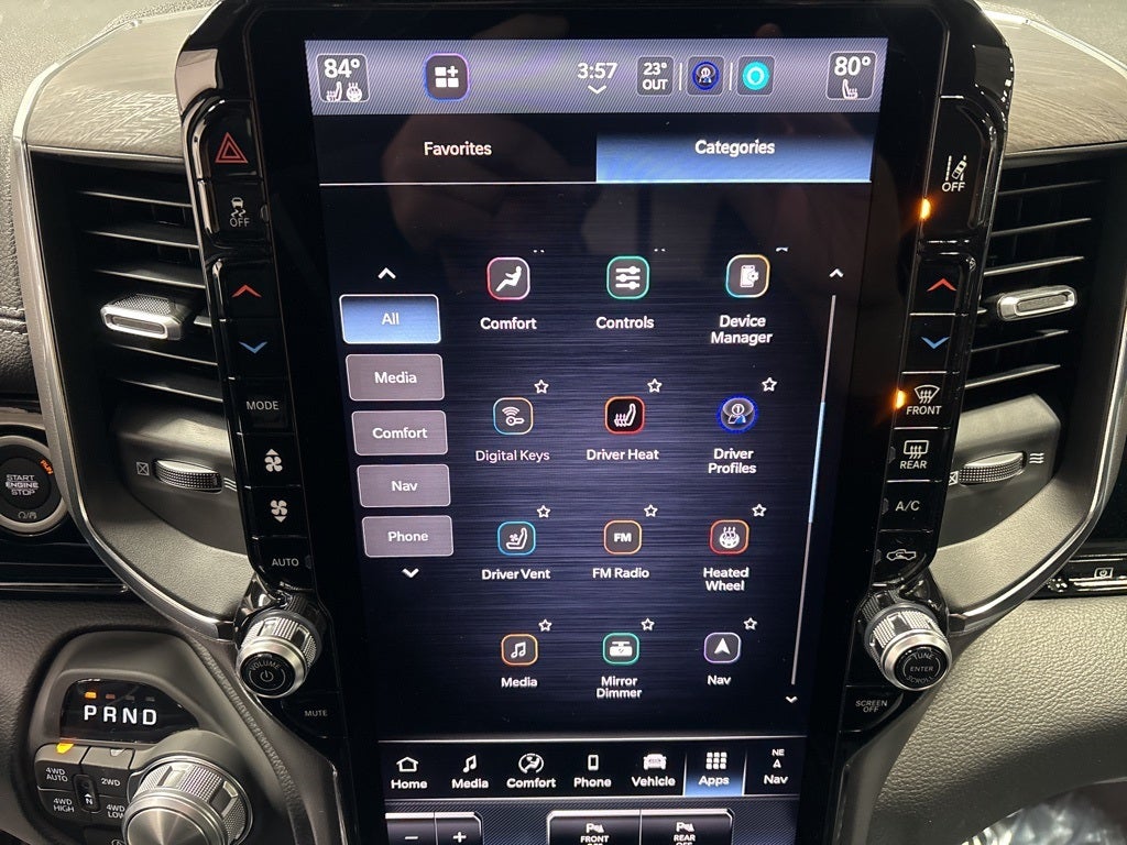 2026 RAM 1500 RAM 1500 LARAMIE CREW CAB 4X4 5'7' BOX