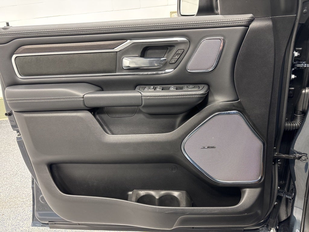 2026 RAM 1500 RAM 1500 LARAMIE CREW CAB 4X4 5'7' BOX