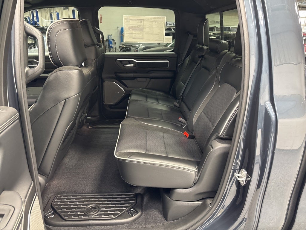 2026 RAM 1500 RAM 1500 LARAMIE CREW CAB 4X4 5'7' BOX