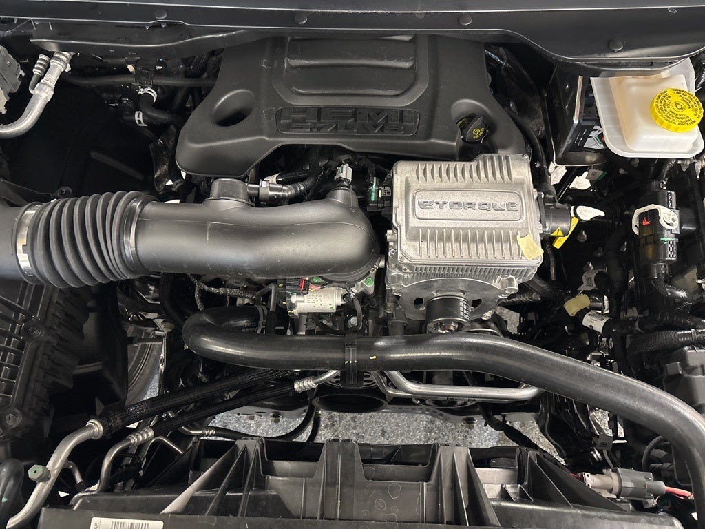 2026 RAM 1500 RAM 1500 LARAMIE CREW CAB 4X4 5'7' BOX