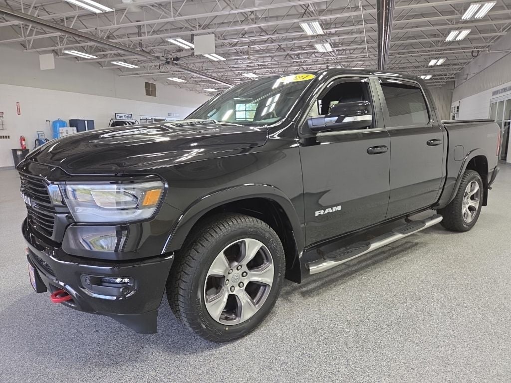 2021 RAM 1500 Laramie Crew Cab 4x4 5'7' Box