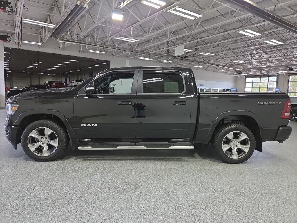 2021 RAM 1500 Laramie Crew Cab 4x4 5'7' Box
