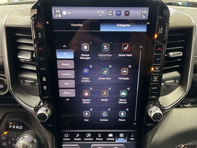 2026 RAM 1500 RAM 1500 LARAMIE CREW CAB 4X4 5'7' BOX