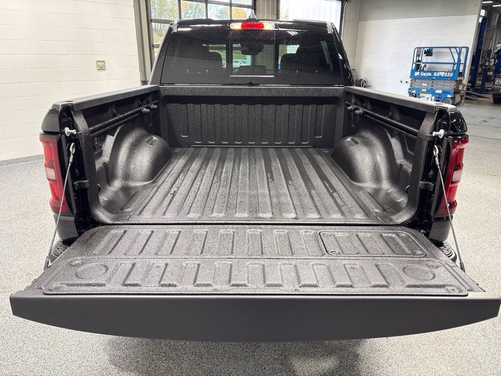 2027 RAM 1500 RAM 1500 REBEL CREW CAB 4X4 5'7' BOX