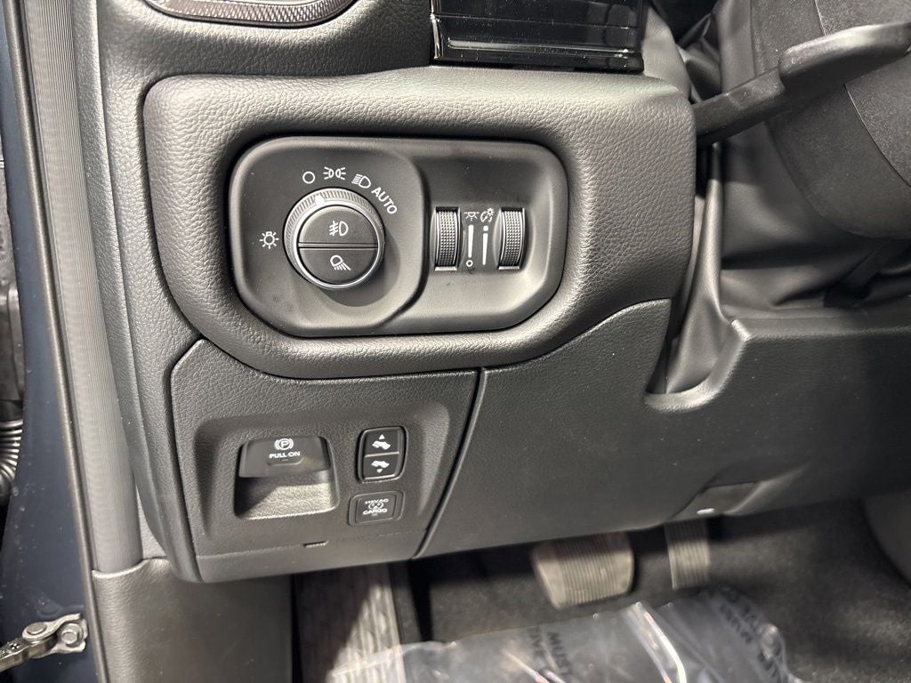 2026 RAM 1500 RAM 1500 REBEL CREW CAB 4X4 5'7' BOX