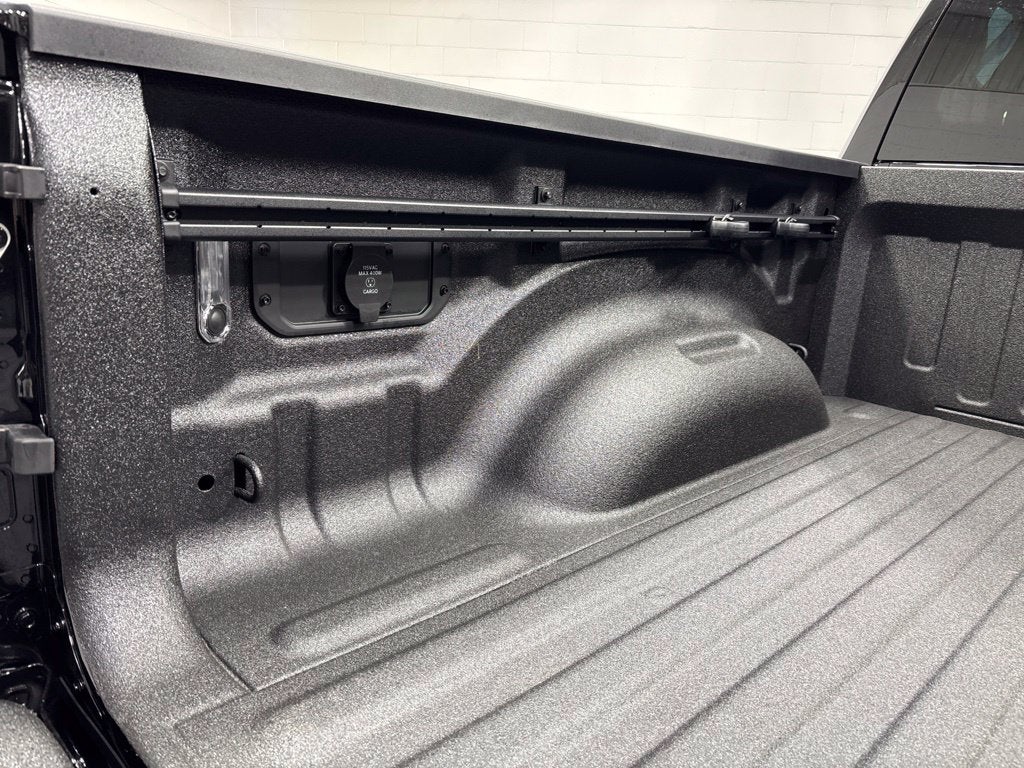 2027 RAM 1500 RAM 1500 REBEL CREW CAB 4X4 5'7' BOX