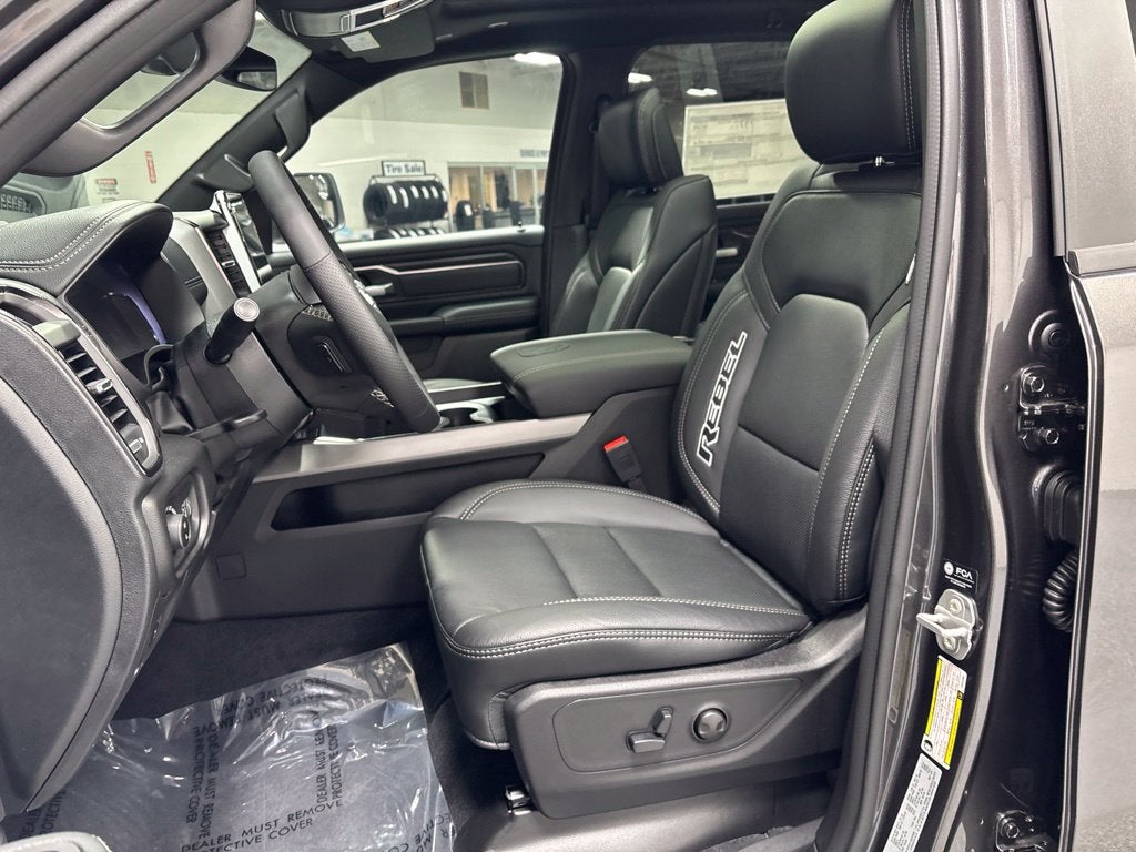 2027 RAM 1500 RAM 1500 REBEL CREW CAB 4X4 5'7' BOX