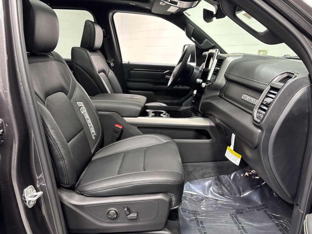 2027 RAM 1500 RAM 1500 REBEL CREW CAB 4X4 5'7' BOX