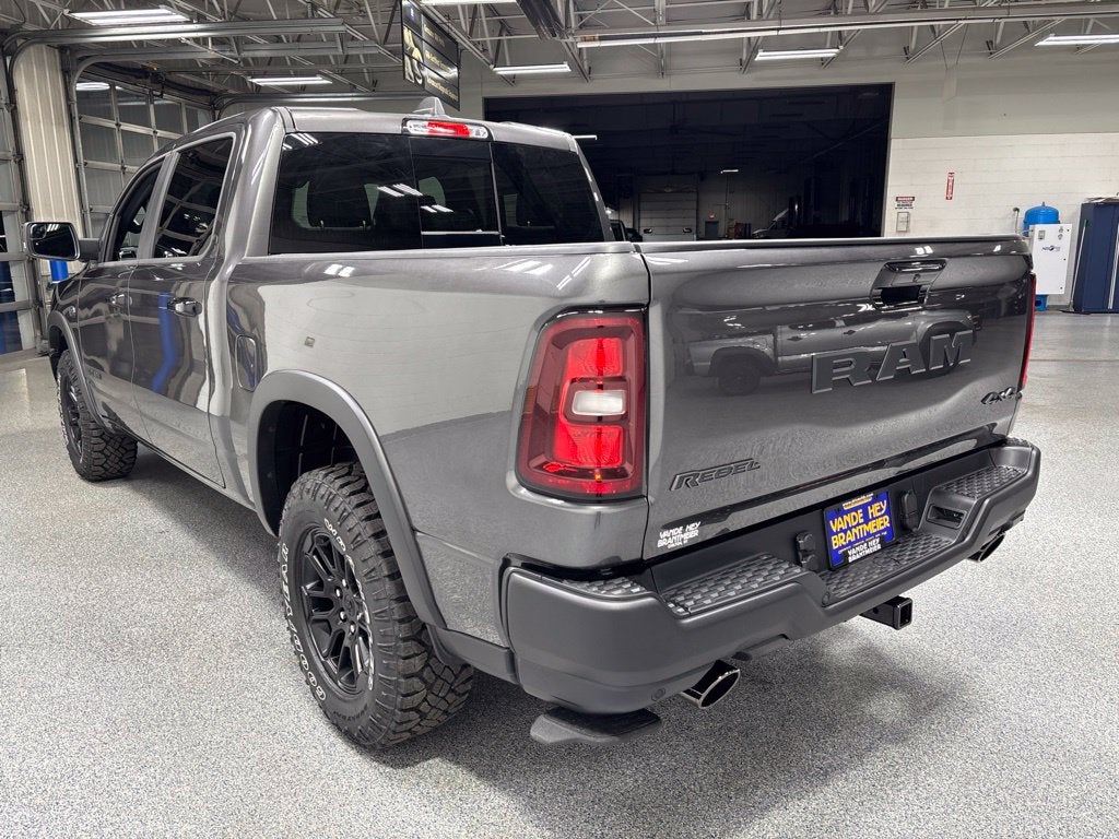 2027 RAM 1500 RAM 1500 REBEL CREW CAB 4X4 5'7' BOX