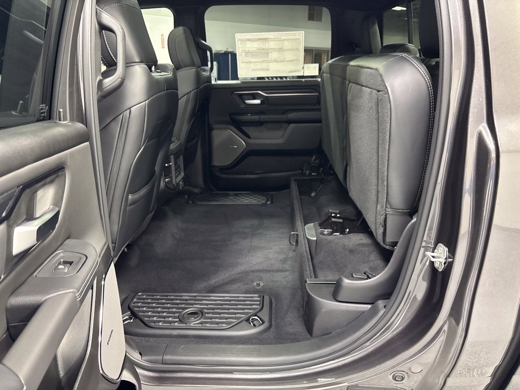 2027 RAM 1500 RAM 1500 REBEL CREW CAB 4X4 5'7' BOX