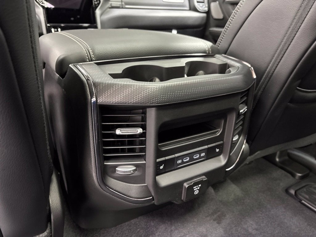 2027 RAM 1500 RAM 1500 REBEL CREW CAB 4X4 5'7' BOX