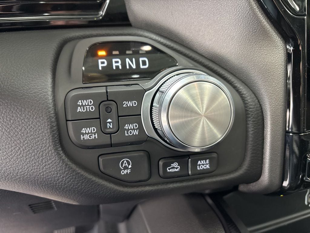 2026 RAM 1500 RAM 1500 REBEL CREW CAB 4X4 5'7' BOX