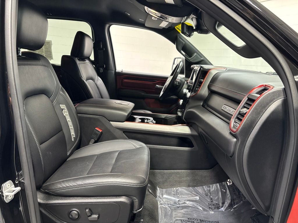2022 RAM 1500 Rebel Crew Cab 4x4 5'7' Box