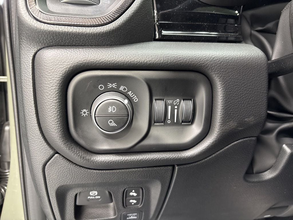 2026 RAM 1500 RAM 1500 REBEL CREW CAB 4X4 5'7' BOX