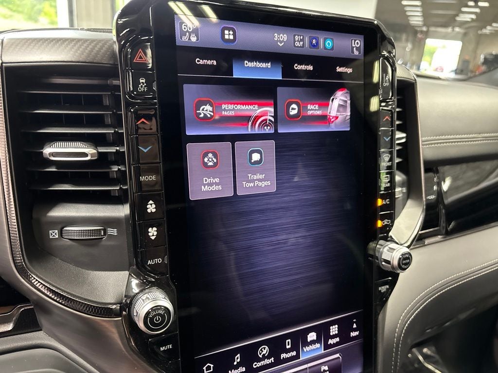 2026 RAM 1500 RAM 1500 RHO CREW CAB 4X4 5'7' BOX