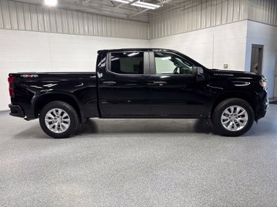 2024 Chevrolet Silverado 1500 4WD Crew Cab Short Bed Custom