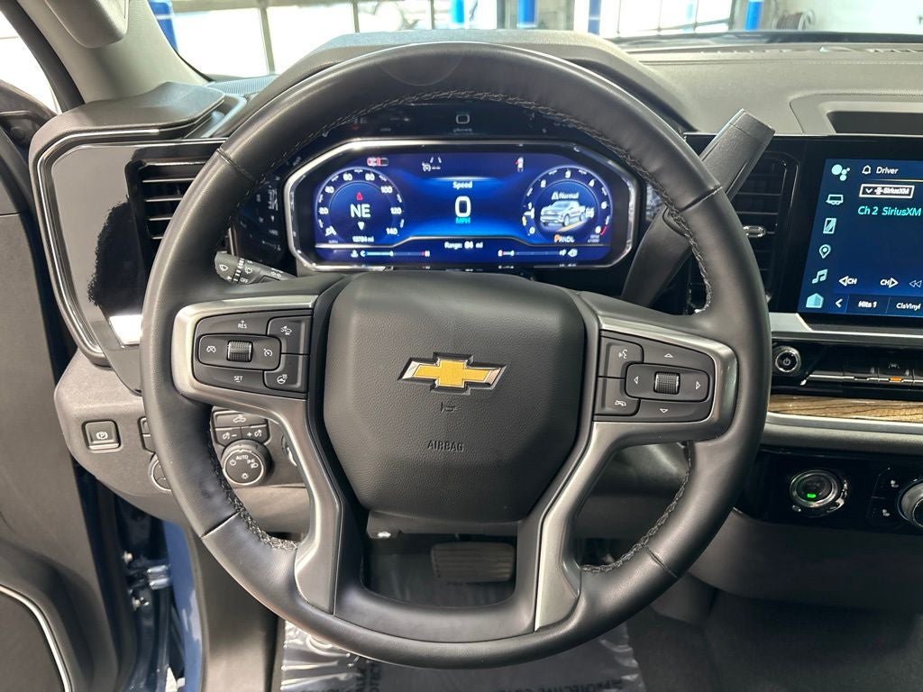 2024 Chevrolet Silverado 1500 4WD Crew Cab Short Bed LT with 2FL