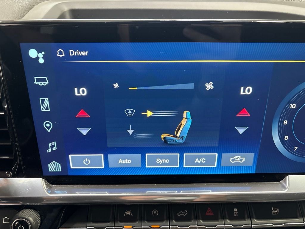 2024 Chevrolet Silverado 1500 4WD Crew Cab Short Bed LT with 2FL