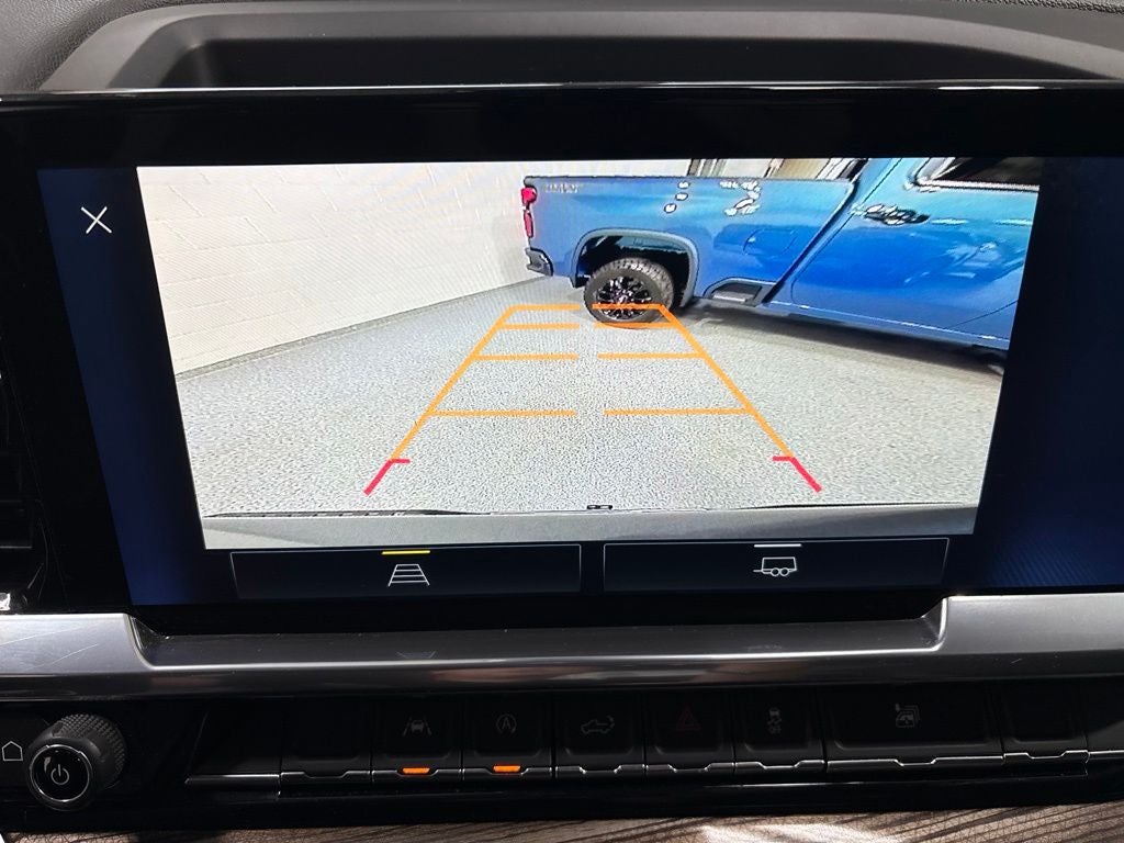 2024 Chevrolet Silverado 1500 4WD Crew Cab Short Bed LT with 2FL