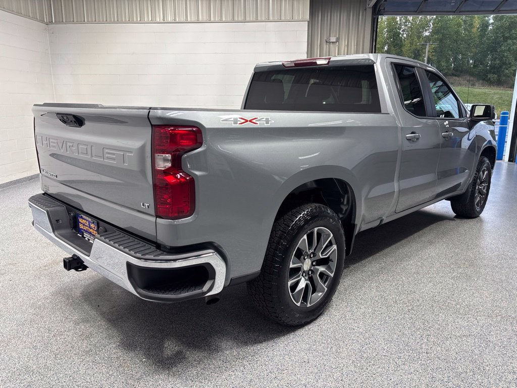 2024 Chevrolet Silverado 1500 4WD Double Cab Standard Bed LT with 2FT