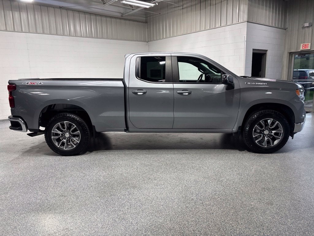 2024 Chevrolet Silverado 1500 4WD Double Cab Standard Bed LT with 2FT