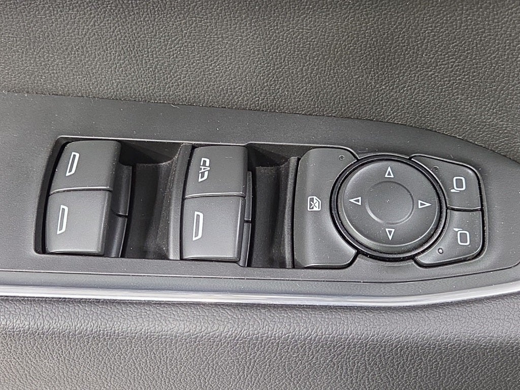 2025 Chevrolet Silverado 1500 4WD Double Cab Standard Bed RST