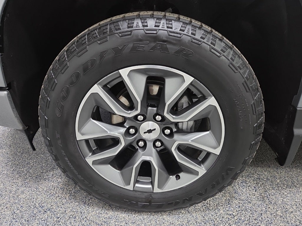 2025 Chevrolet Silverado 1500 4WD Double Cab Standard Bed RST