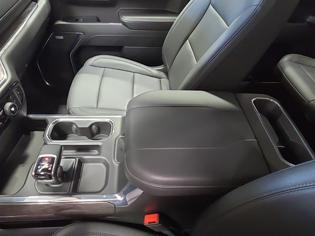 2024 Chevrolet Silverado 1500 4WD Crew Cab Short Bed LTZ