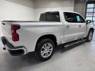 2022 Chevrolet Silverado 1500 4WD Crew Cab Short Bed LTZ