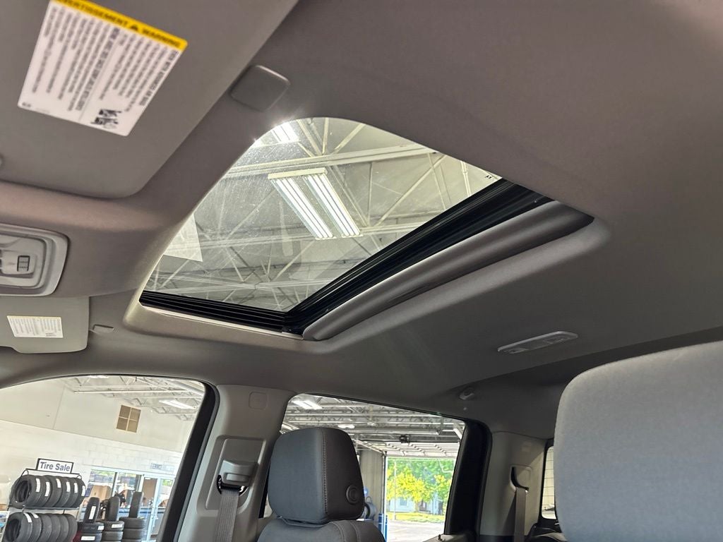 2025 Chevrolet Silverado 1500 4WD Crew Cab Short Bed RST
