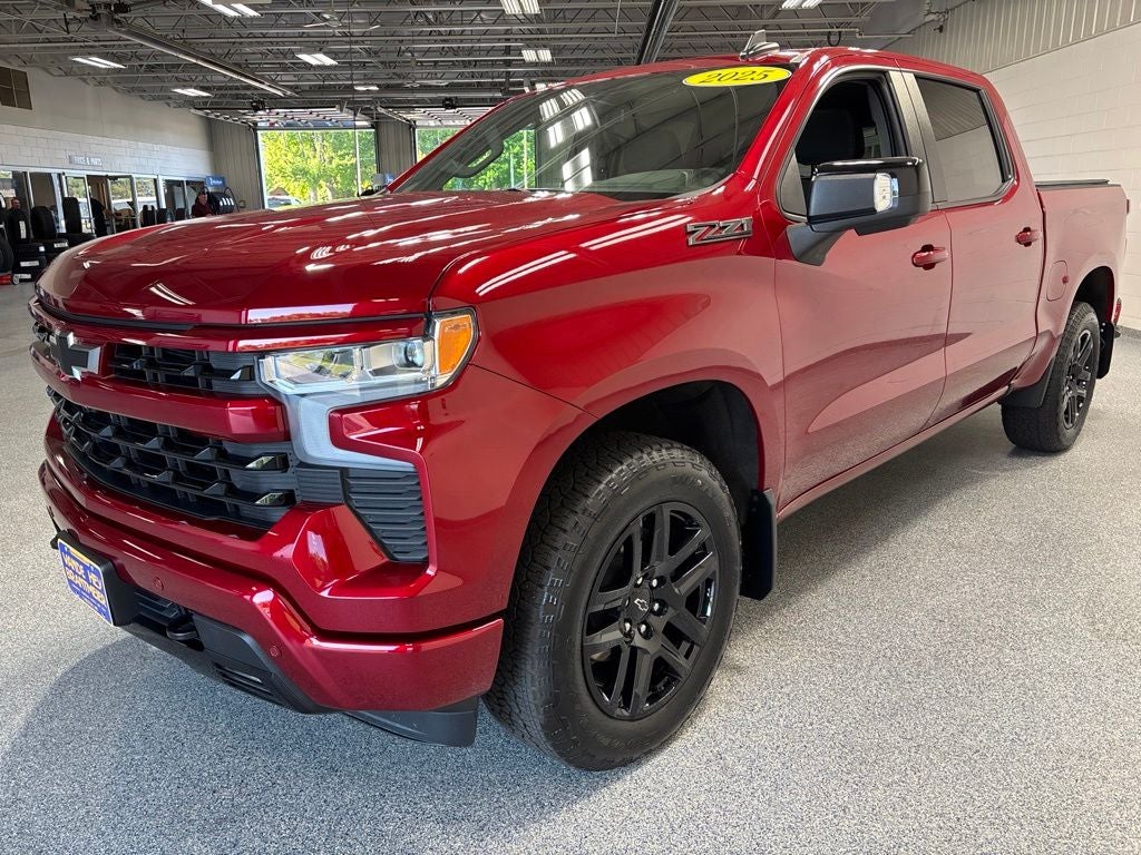 2025 Chevrolet Silverado 1500 4WD Crew Cab Short Bed RST