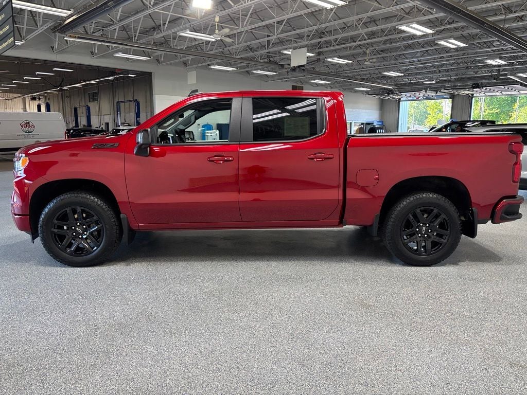 2025 Chevrolet Silverado 1500 4WD Crew Cab Short Bed RST