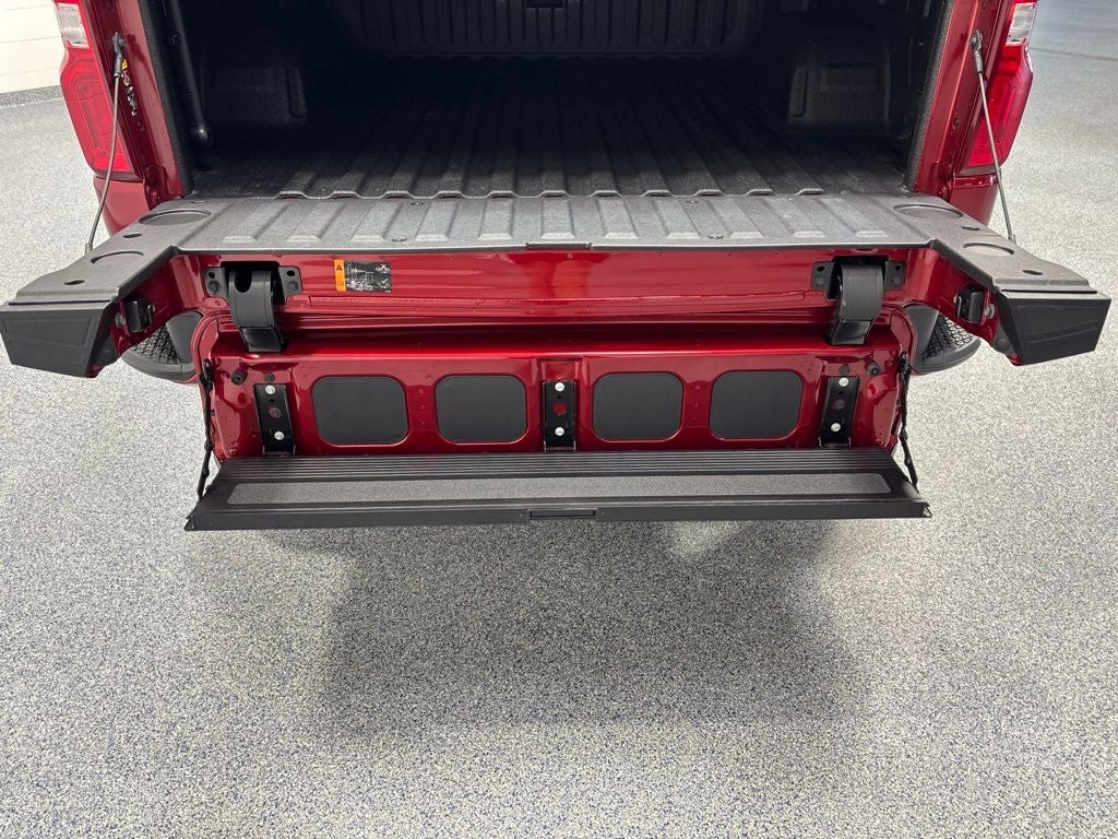 2025 Chevrolet Silverado 1500 4WD Crew Cab Short Bed RST