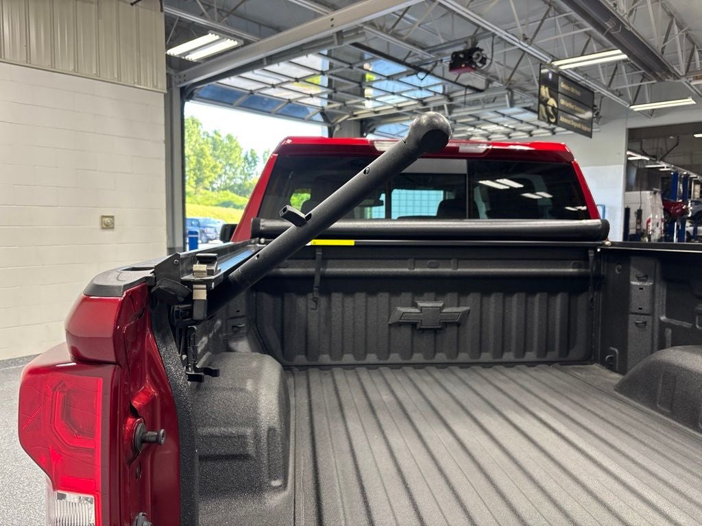 2025 Chevrolet Silverado 1500 4WD Crew Cab Short Bed RST