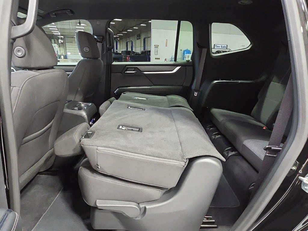 2025 GMC Acadia AWD Elevation