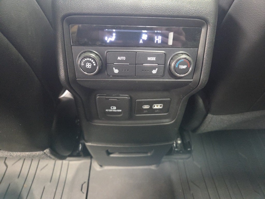 2023 GMC Acadia AWD AT4